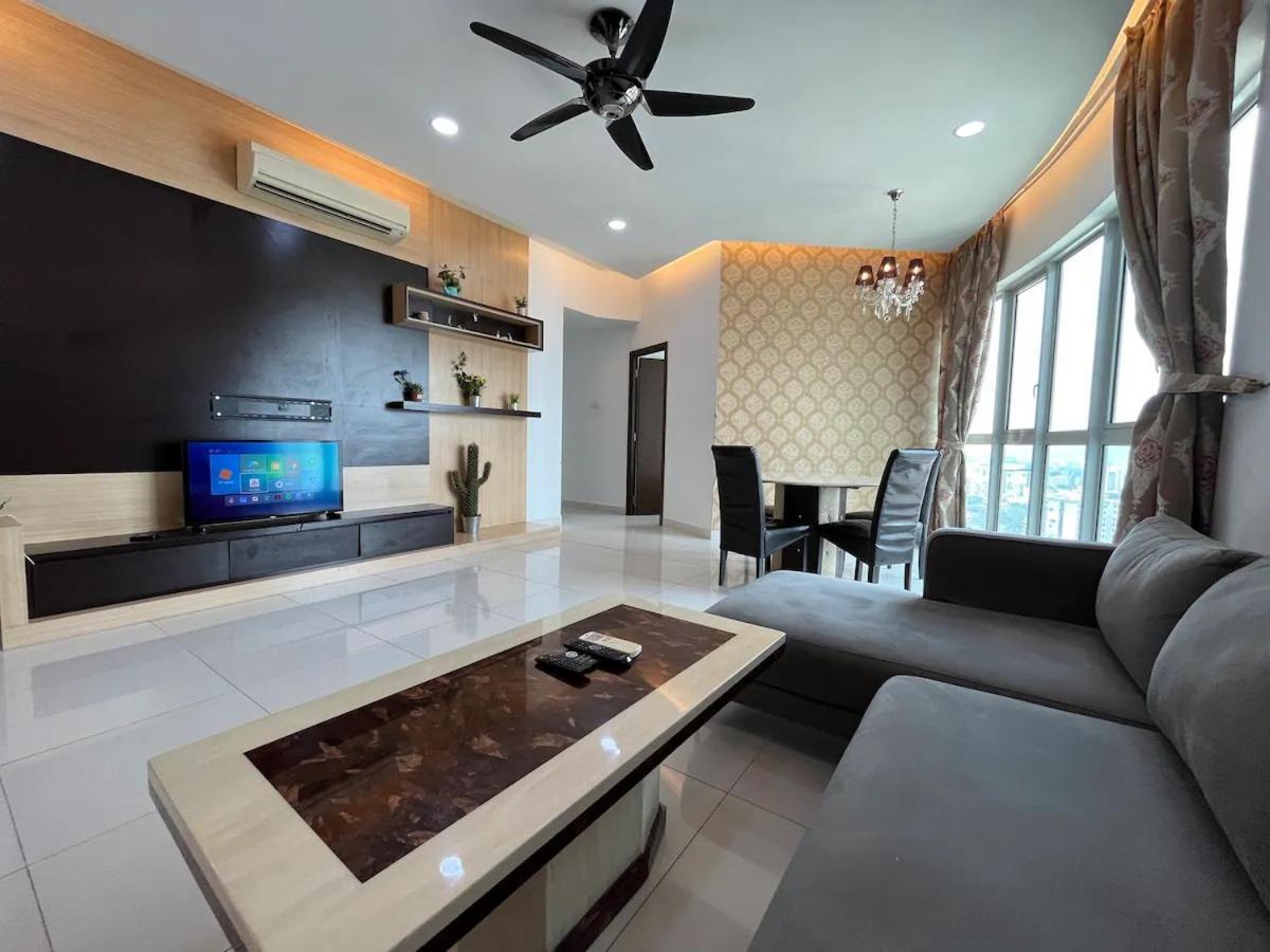 Regalia Resident By Great Apartment